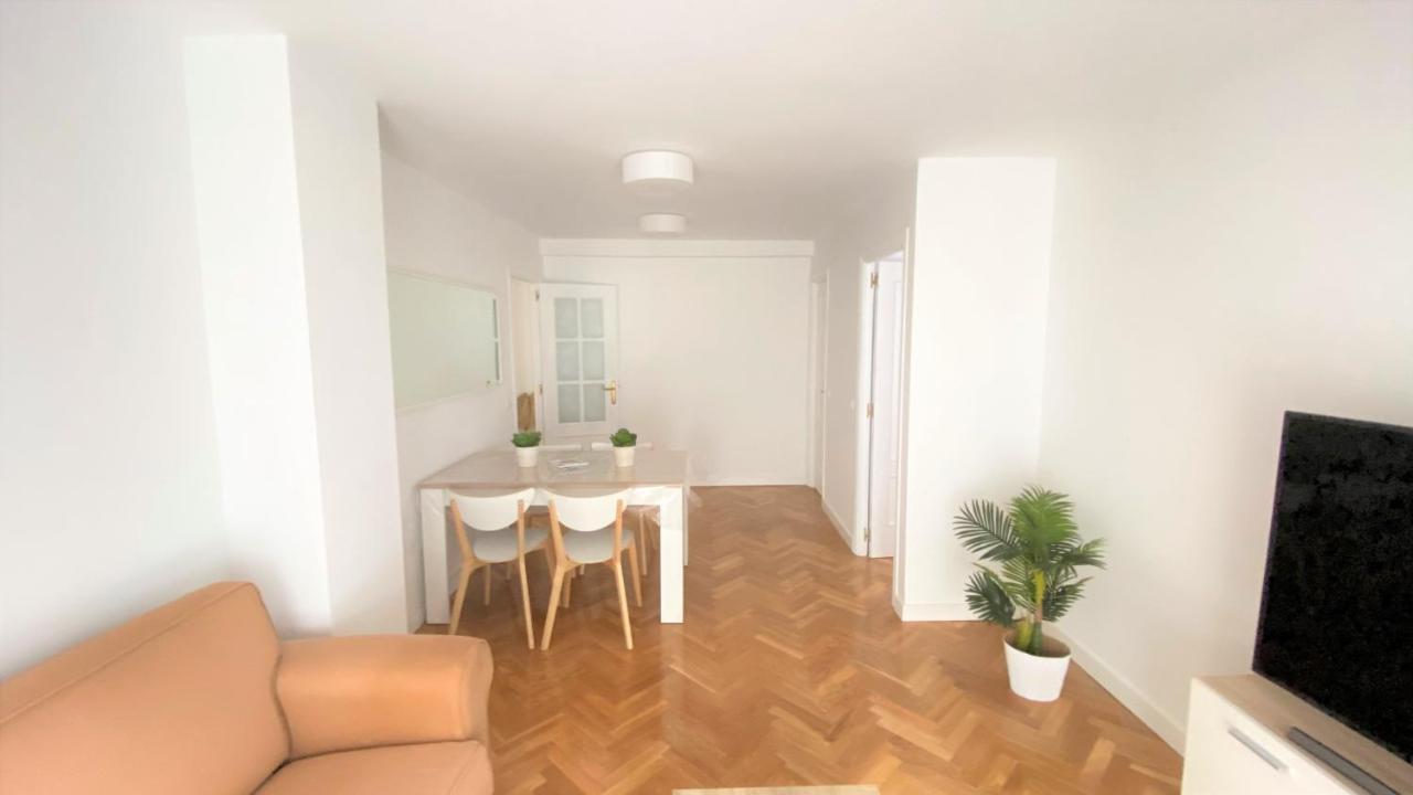 Apartamento Las Rozas Centro Con Parking Incluido Exterior photo